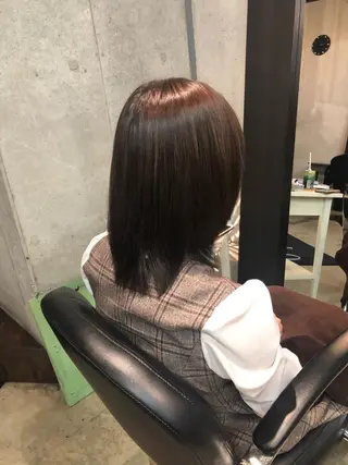 ミディアム カラー 新宿髪質改善レイヤー カット内田智大のヘアスタイル