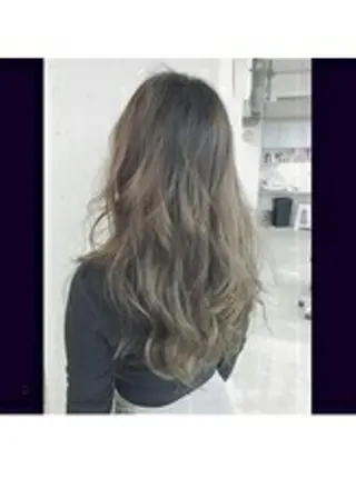 ＦＵＮＩＣ ファニックのヘアスタイル