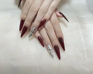 ネイル VIVIAN リサのネイルデザイン