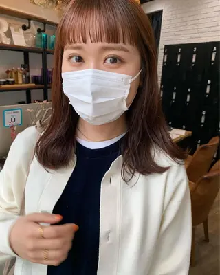 セミロング カラー レイヤー/顔周り /AKARIのヘアスタイル