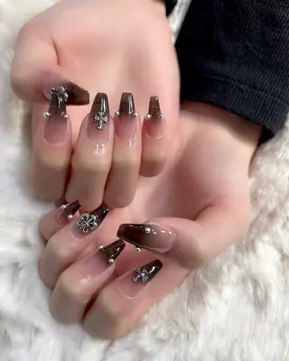 ネイル ToliyDeliy akemiのネイルデザイン