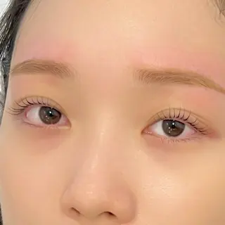 アイブロウ h.plus 杉本 美空のマツエク・マツパデザイン