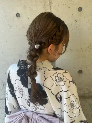 ヘアアレンジ 関 琴美のヘアスタイル