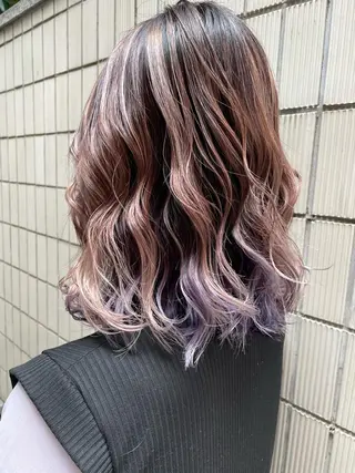 カラー IwAsh中山所属・✂︎中山ブリーチ・ パーマ✂︎露木智也のヘアスタイル