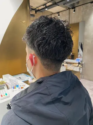 メンズ すぎもと さき⚡️ 朝ラク・*パーマのヘアスタイル