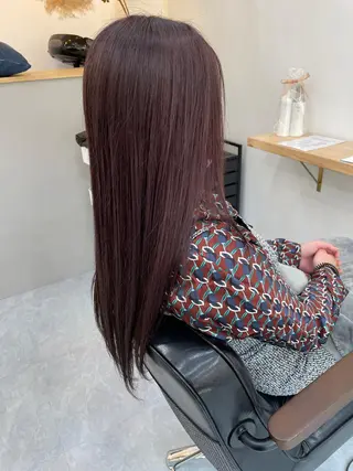 ロング カラー CARICIA 白木 由里加のヘアスタイル