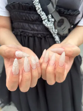 ネイル ニコネイル下北沢店所属・miyu ˚ ༘ ೀのネイルデザイン