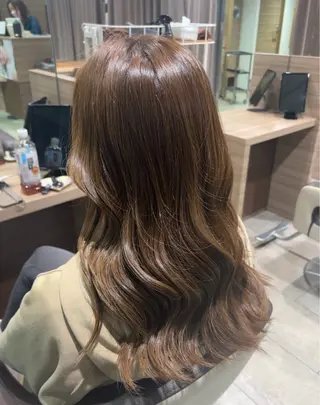 ロング カラー 塚下 怜菜のヘアスタイル