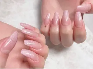 ネイル *RAIMU* HOLOGRAMのネイルデザイン