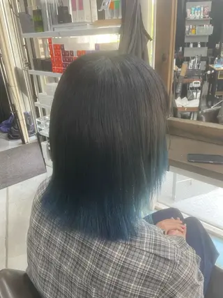 カラー 斉木 彩のヘアスタイル