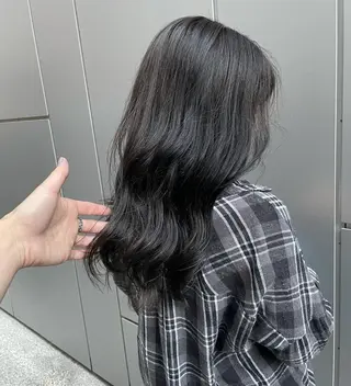 セミロング カラー 髪質改善 Noe心斎橋店のヘアスタイル