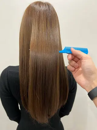 ロング 荒木 ユウのヘアスタイル