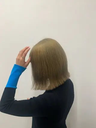 ショート カラー ハイトーン/ラベンダ ー/ユイナ🪄のヘアスタイル