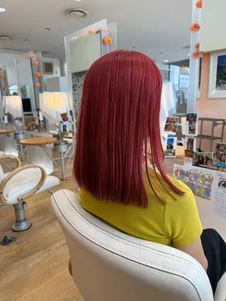 カラー 山本 瑠華のヘアスタイル