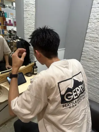 ミディアム miloc MOMOKAのヘアスタイル