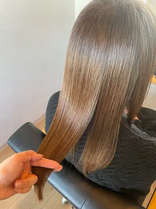 セミロング 青山 結のヘアスタイル