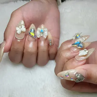 ネイル share所属・. yurieのネイルデザイン