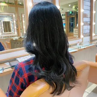 ロング 🌸小島友梨香🌸 ブリーチカラーのヘアスタイル