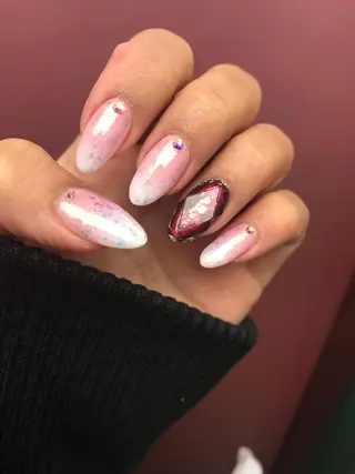 ネイル MiRanda Nail所属・MiRanda 保坂 舞のネイルデザイン