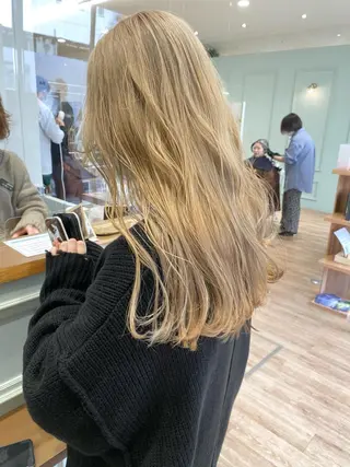 セミロング カラー ボブとパーマの達人 美容室難民の方は是非のヘアスタイル