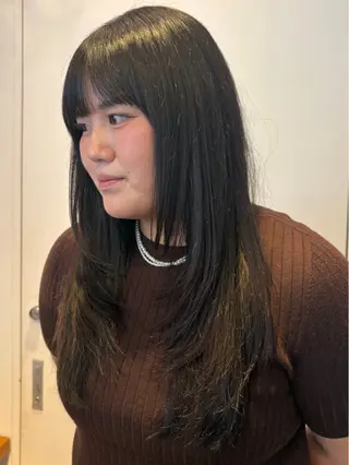 ロング カラー RIN／韓国ヘア レイヤーカットのヘアスタイル