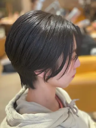 ショート 長谷川 智也/ディレクターのヘアスタイル