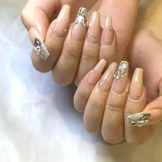 ネイル L'ecrin所属・L'ecrin 田中のネイルデザイン