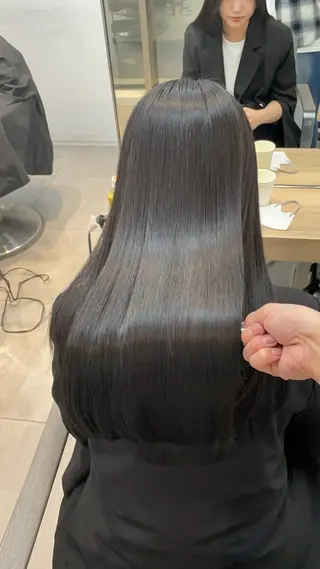 ロング ✨髪質改善✨美髪 矯正🫧小泉のヘアスタイル