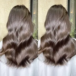 ロング カラー 色気グレージュ 🤍kosuke🤍のヘアスタイル