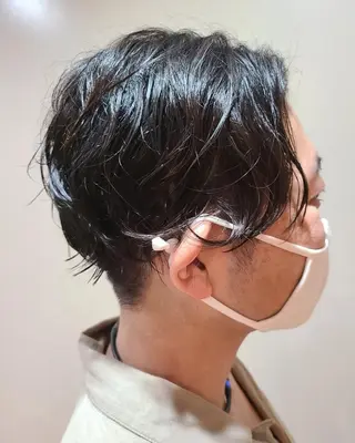 ミディアム 奈良 慎司のヘアスタイル