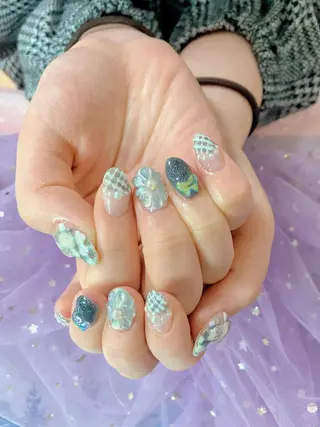 ネイル ラッキー 玲奈のネイルデザイン