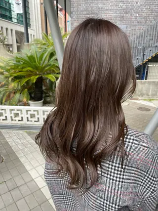 セミロング CARE ．KOBE所属・京谷 日向のヘアスタイル