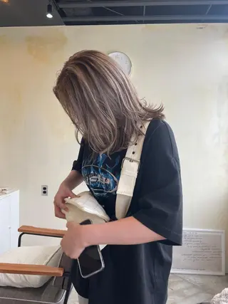 ミディアム カラー R-5 shonandai所属・🍋透け感カラー🍃 オリーブ🍐Kahoのヘアスタイル