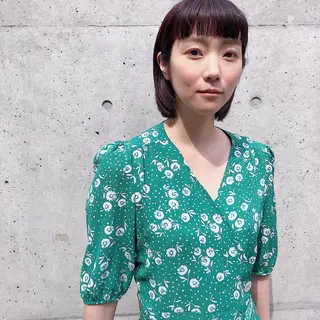 ミディアム カラー 長井 美佳のヘアスタイル