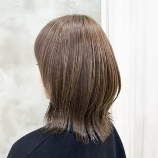 ミディアム カラー 美容室eTONe仙台駅前所属・Rika 艶髪‎カラー🤍のヘアスタイル