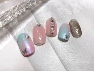 ネイル 梅津 郁美のネイルデザイン