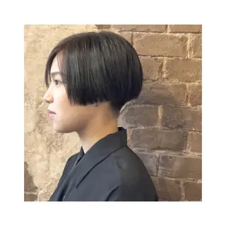 ショート カラー ブリーチ、パーマ 西部笑のヘアスタイル