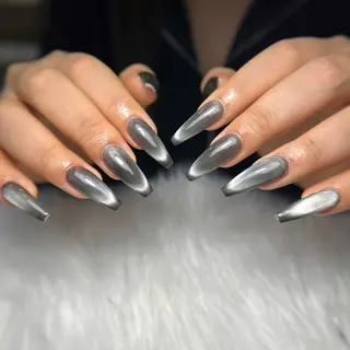 ネイル Michi_Nails_Salon所属・Michi Nail Staffのネイルデザイン
