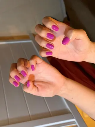 ネイル TotalBeautysalonCURE所属・CURE 朱梨のネイルデザイン