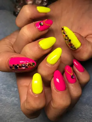 ネイル みんなの店所属・仲谷 つかさのエステ・リラクイメージ