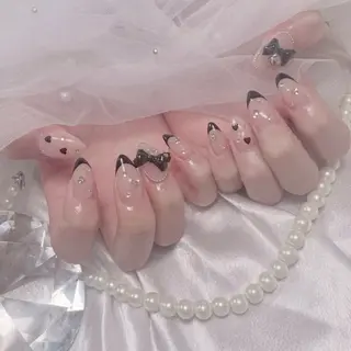 ネイル Mari 🎀六月移転のネイルデザイン