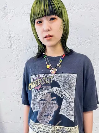 ミディアム カラー kotomi .のヘアスタイル