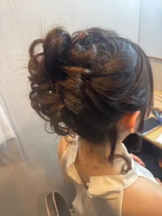 ミディアム ヘアアレンジ 石井 綺乃のヘアスタイル