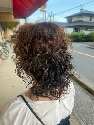 ミディアム パーマ 美容室sakuみのり台店所属・佐藤 まなみのヘアスタイル