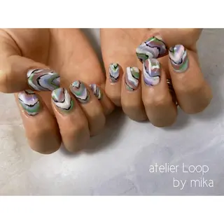 ネイル atelierLoopbyshiho所属・atelier Loop♪MIKAのネイルデザイン