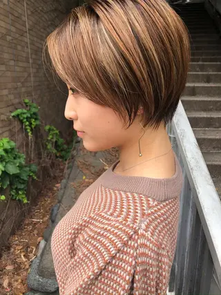 ショート StellA所属・アートディレクター ワダヒサノリのヘアスタイル