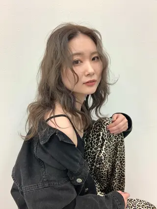 ロング カラー レイヤー ハイトーン 暖色⭐︎KANAKOのヘアスタイル