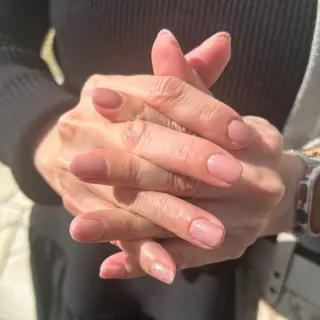 ネイル JilL次郎丸店所属・屋嘉比 姫香のネイルデザイン