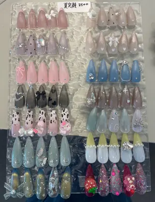 ネイル Nina Beauty所属・NinaBeauty リリのネイルデザイン