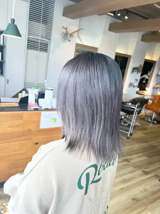 ミディアム カラー 堀 望美のヘアスタイル